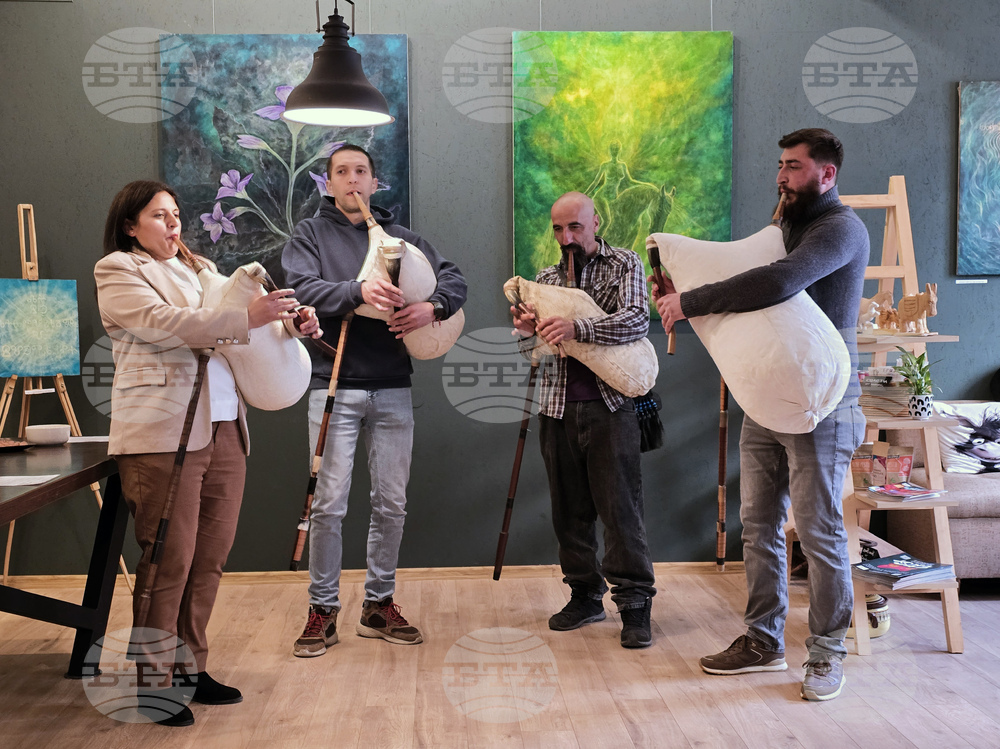 Пловдив - Ангел Каравланов - изложба