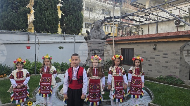 В къща музей „Ванга“ отбелязаха един от най-красивите български пролетни празници – Лазаровден