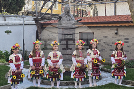 Петрич - къща-музей Ванга - Лазаровден