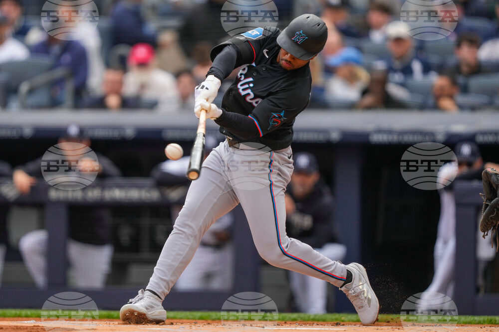 Marlins Yankees Baseball