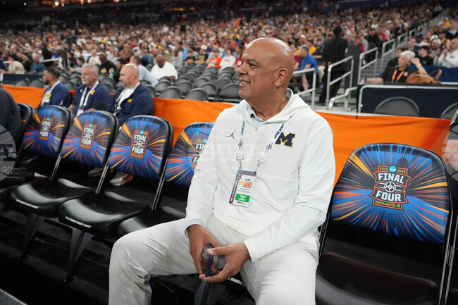 NCAA Michigan Basketball