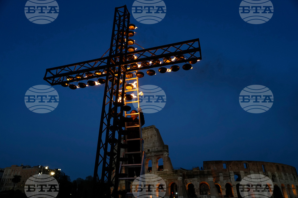 Italy Pope Good Friday