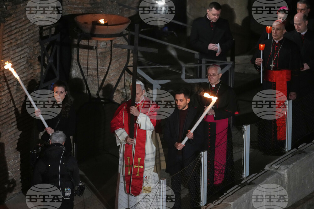 Italy Pope Good Friday