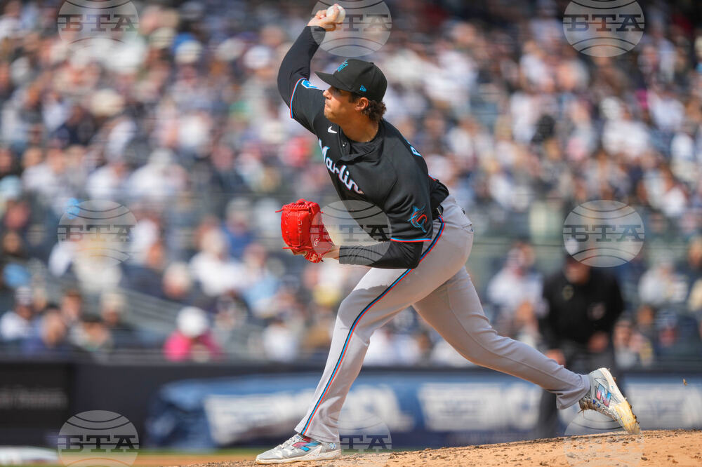 Marlins Yankees Baseball