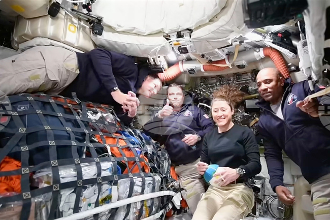 CORRECTION NASA Artemis Moonshot