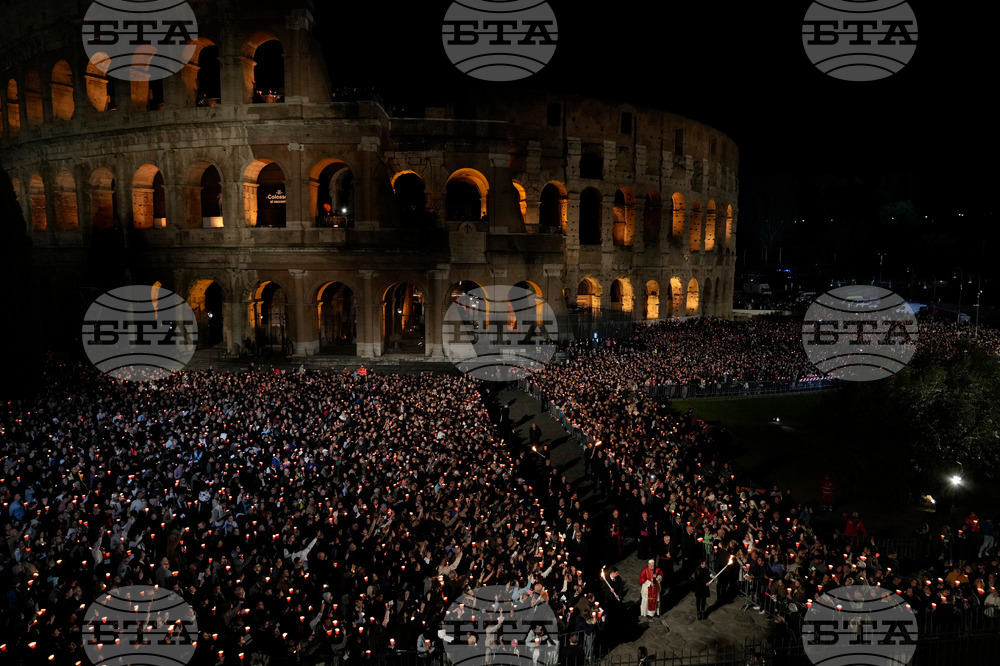 APTOPIX Italy Pope Good Friday