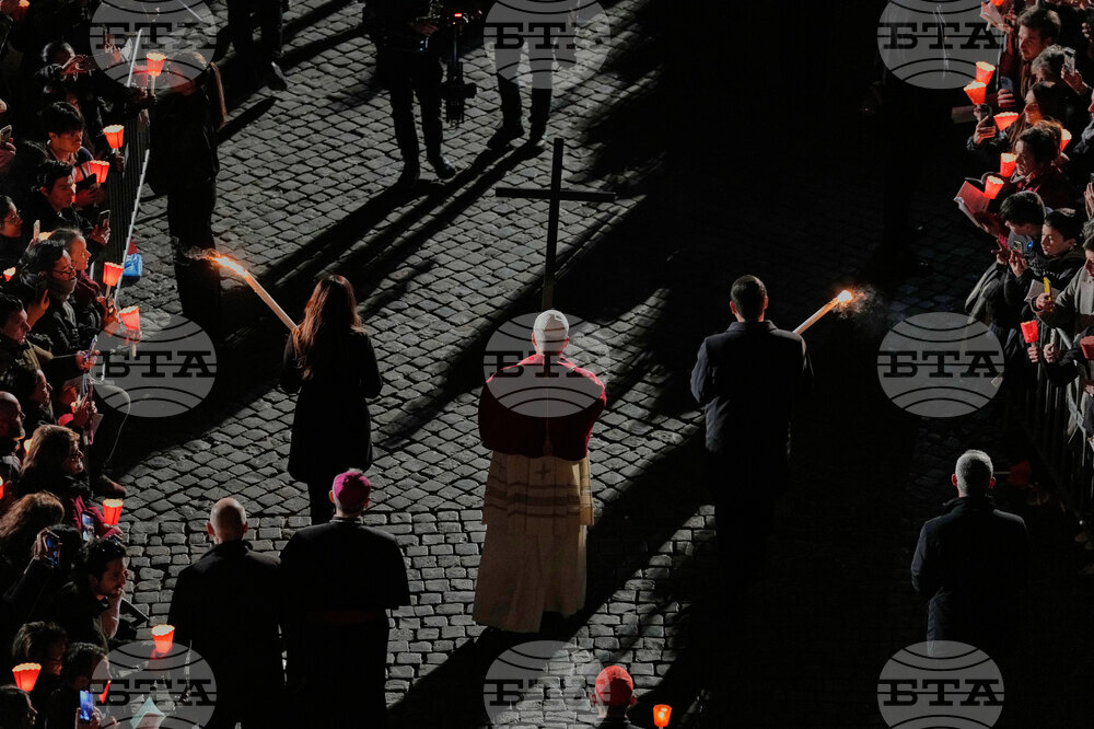 APTOPIX Italy Pope Good Friday