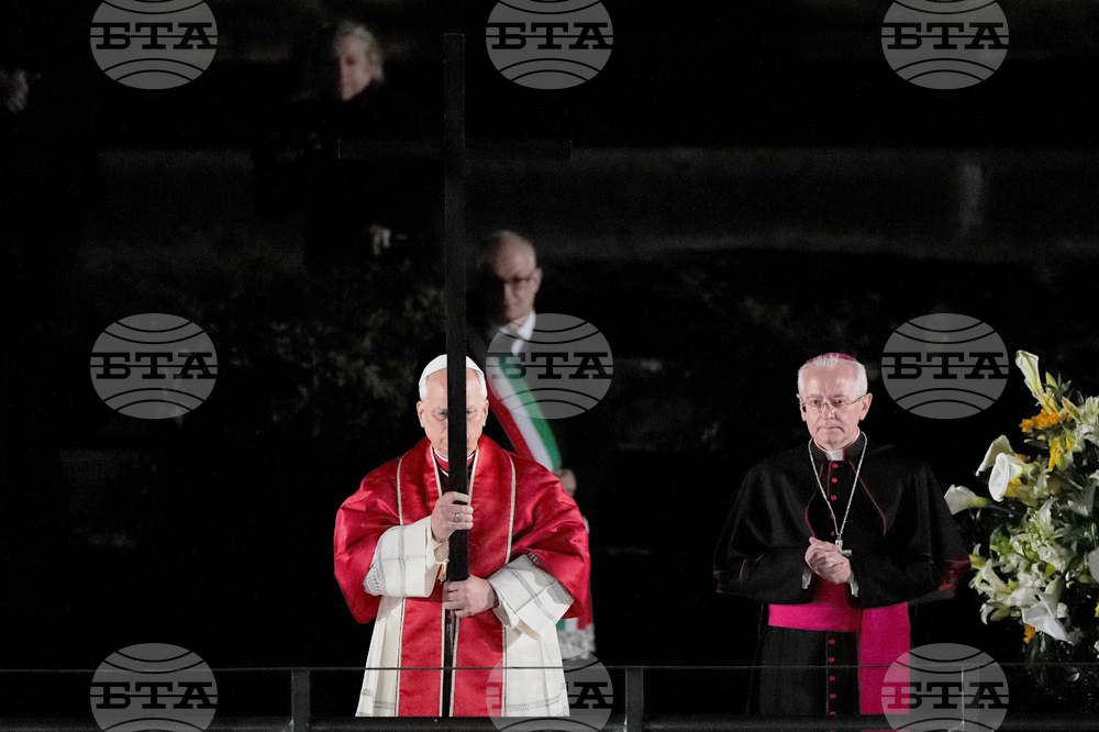 Italy Pope Good Friday