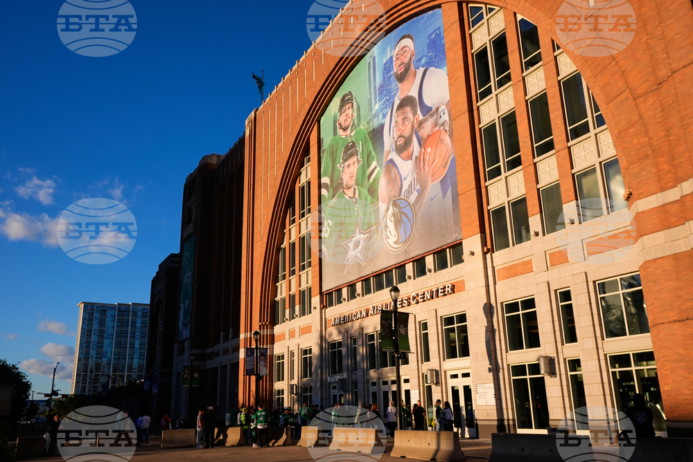 Stars-Nazi Salute Investigation