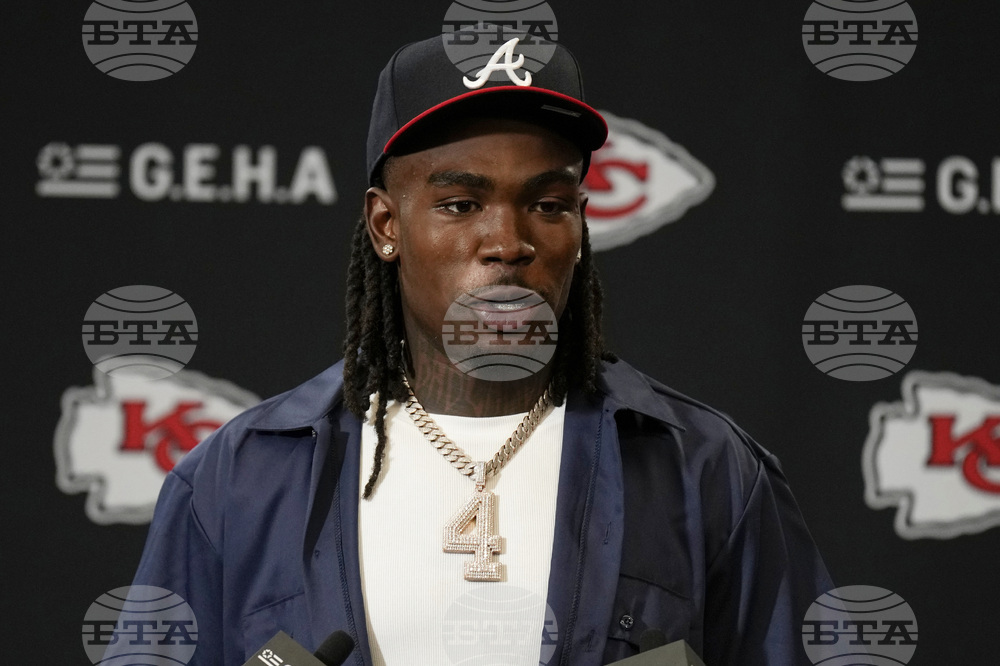 Chiefs Rice Football