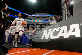 NCAA South Carolina UConn Basketball