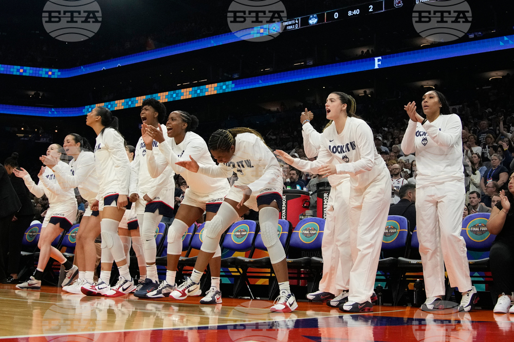 NCAA South Carolina UConn Basketball