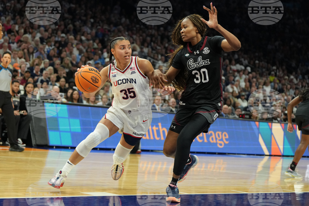 NCAA South Carolina UConn Basketball