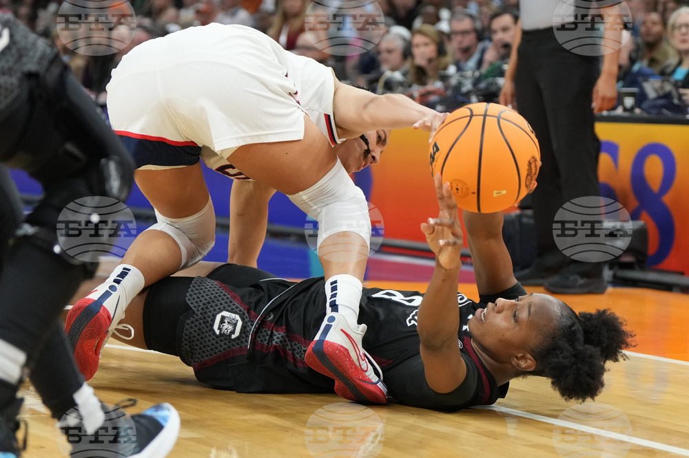 NCAA South Carolina UConn Basketball