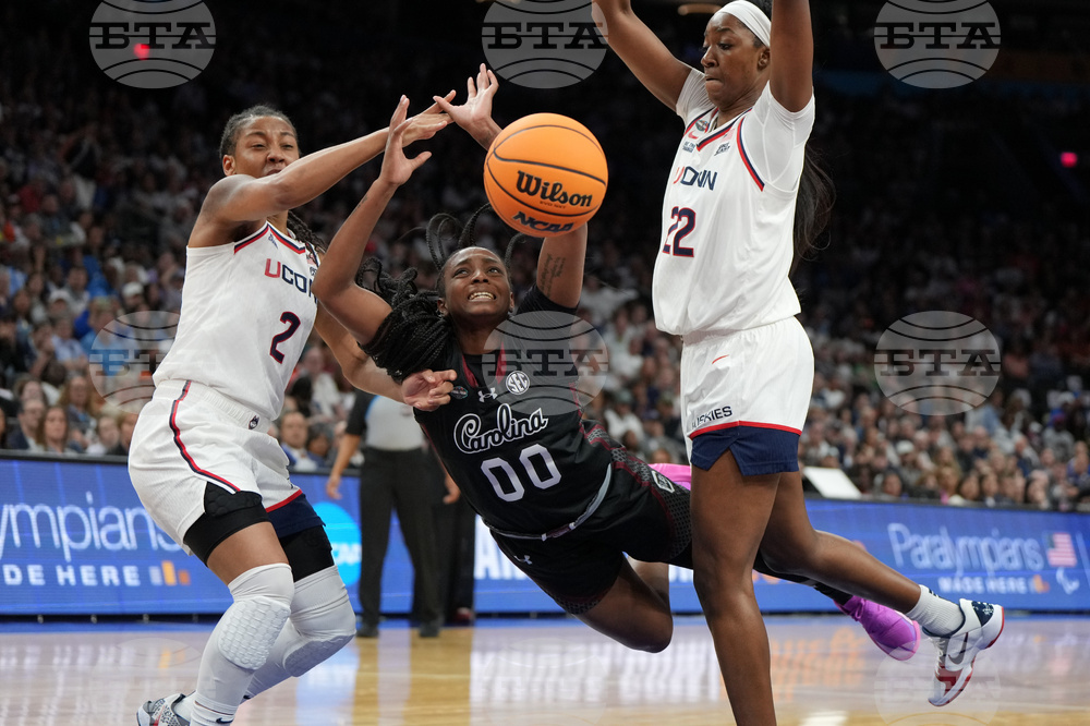 NCAA South Carolina UConn Basketball