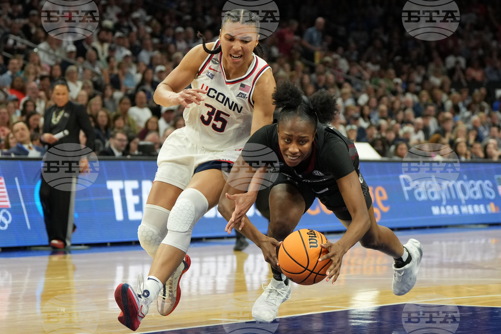 NCAA South Carolina UConn Basketball