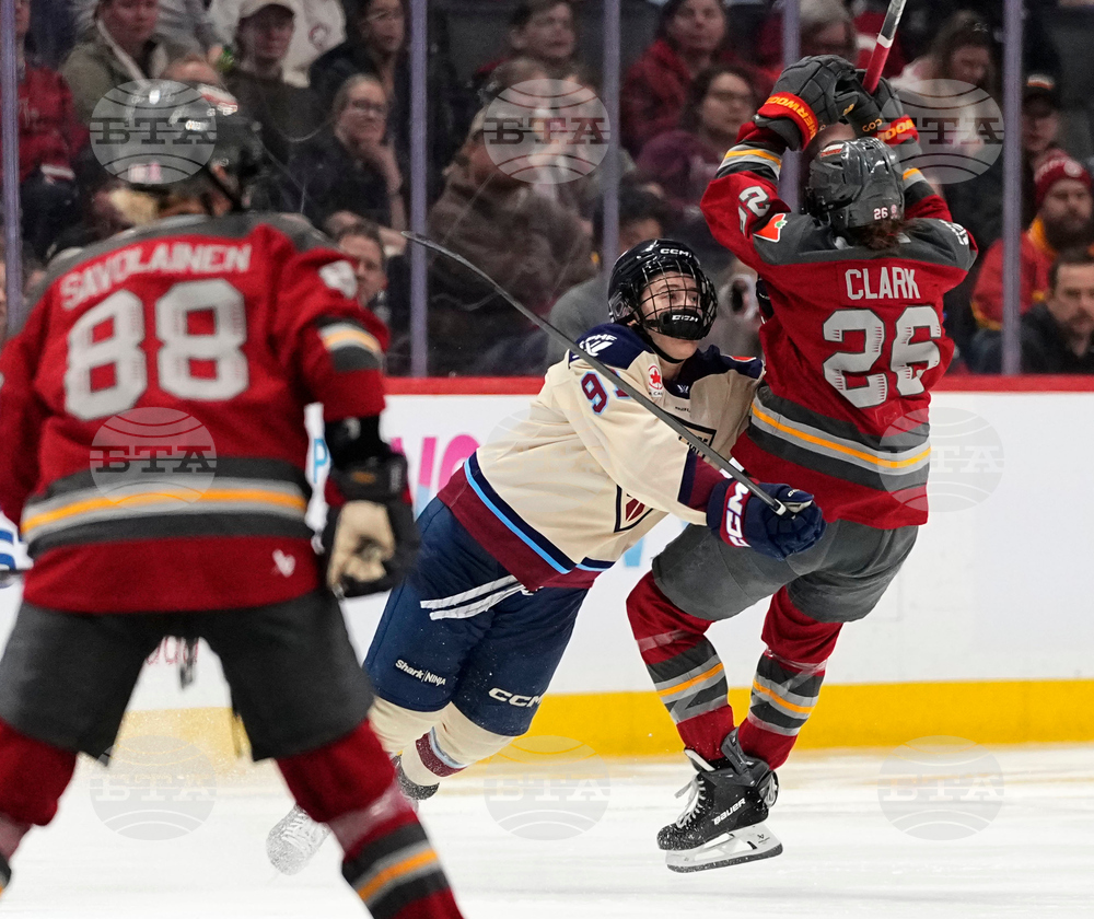 PWHL Victoire Charge Hockey