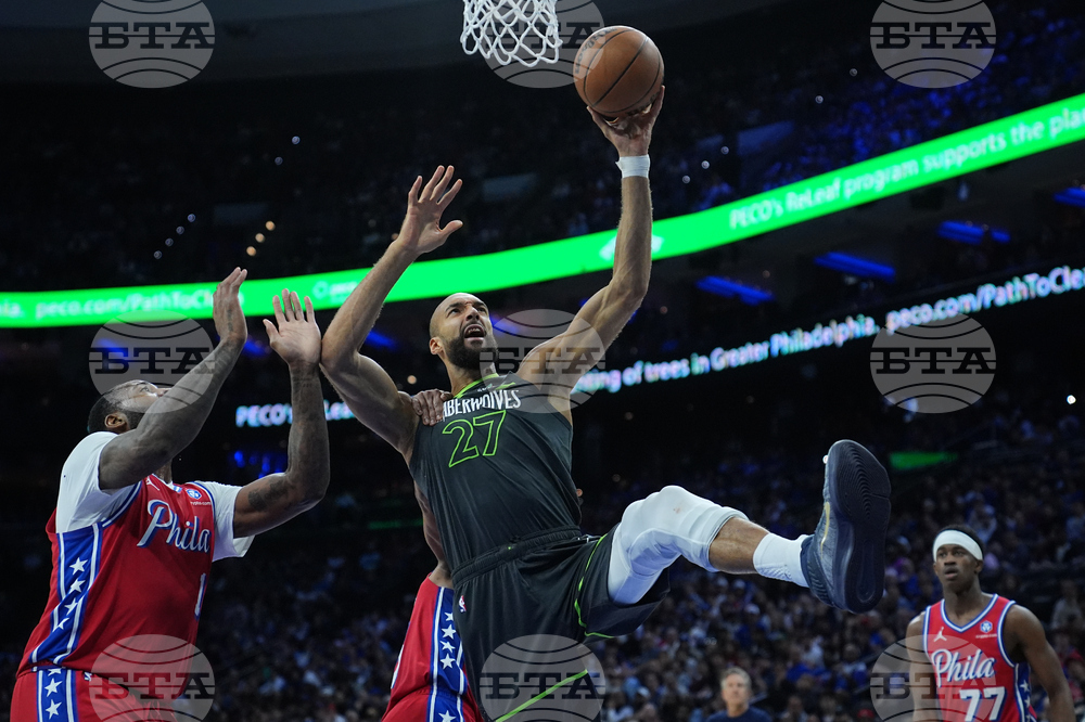Timberwolves 76ers Basketball