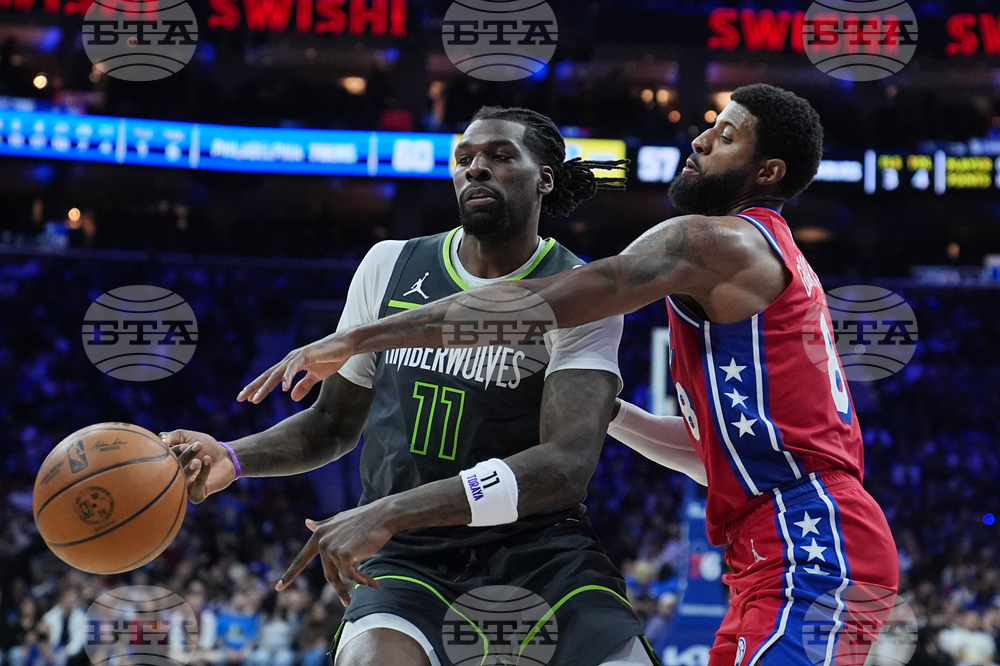 Timberwolves 76ers Basketball