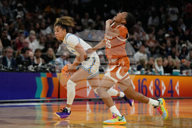 NCAA South Carolina UConn Basketball