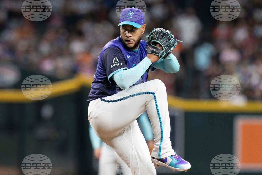 Braves Diamondbacks Baseball