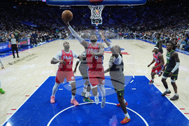 Timberwolves 76ers Basketball