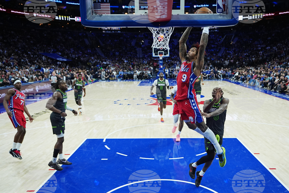 Timberwolves 76ers Basketball