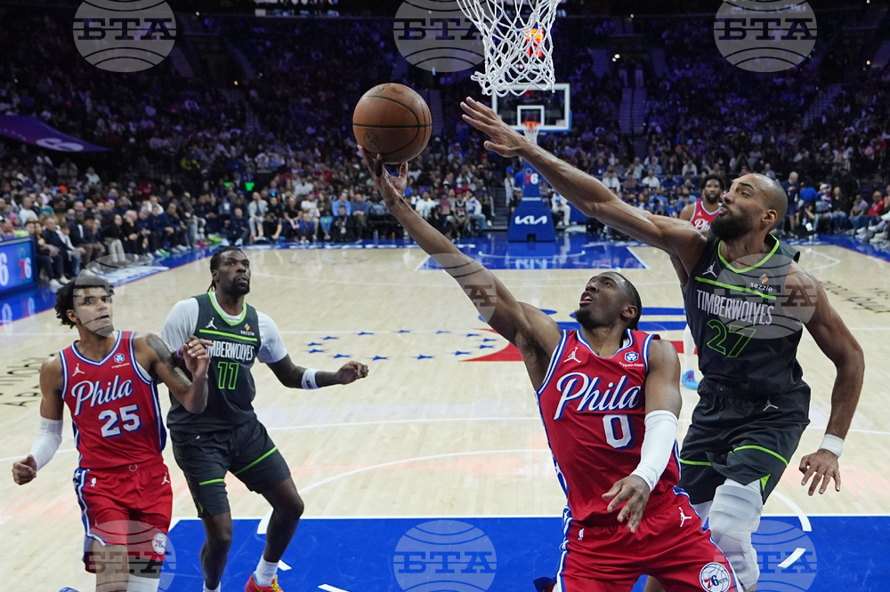 Timberwolves 76ers Basketball