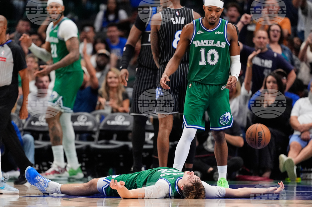 APTOPIX Magic Mavericks Basketball