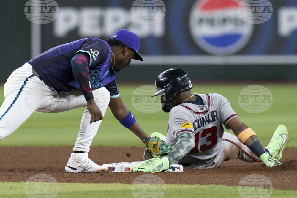 Braves Diamondbacks Baseball