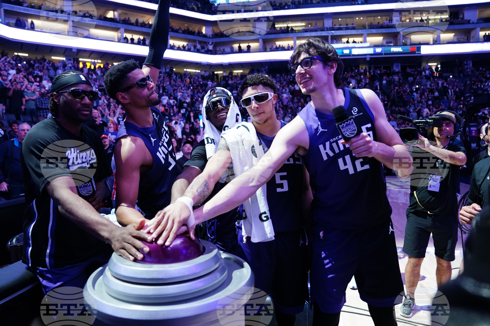 Pelicans Kings Basketball