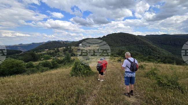 Туристическо дружество „Леденика“ организира първия си лагер за деца 