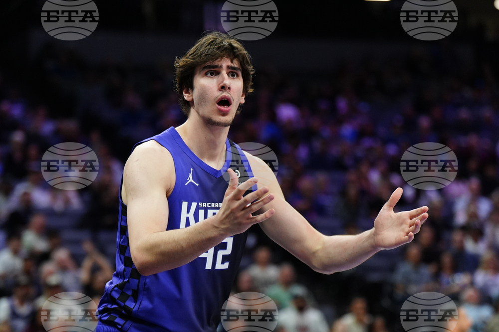 Pelicans Kings Basketball