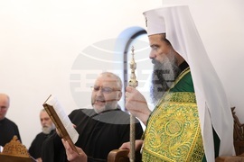 Лазаровден - патриарх Даниил- литургия