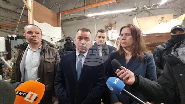 Law Enforcers Uncover One of Largest Illegal Cigarette Factories, Two Detained