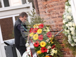 Борислав Михайлов - поклонение