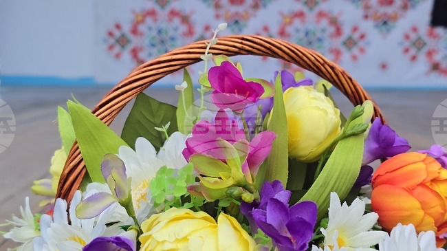 Стотици ловчанлии празнуват своя имен ден на Цветница