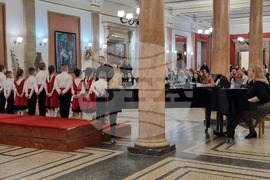 Перник - Детски хор „Родна песен“ - матине