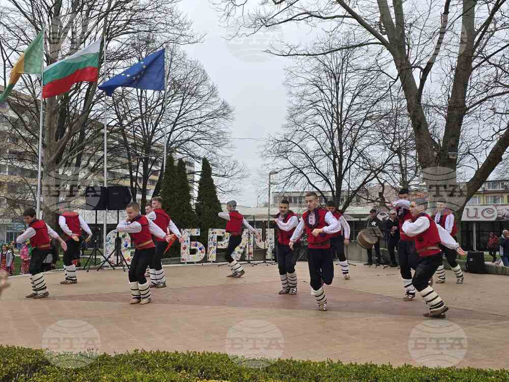 Добрич - студия "Добруджа" - празничен концерт