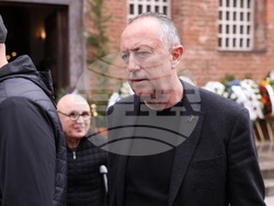 Борислав Михайлов - поклонение