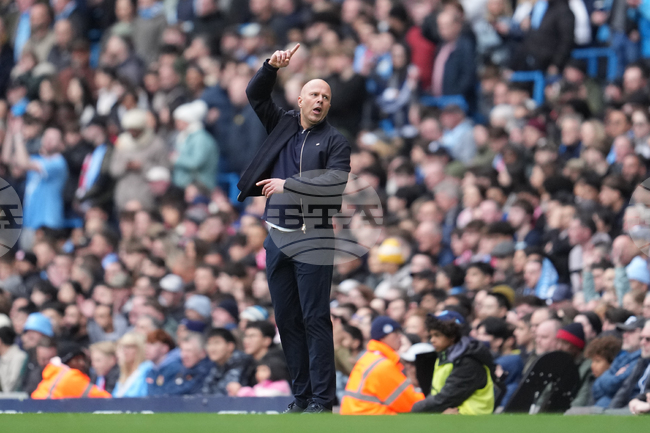 Мениджърът на Ливърпул Арне Слот призна, че отборът не е показал дух при загубата срещу Манчестър Сити