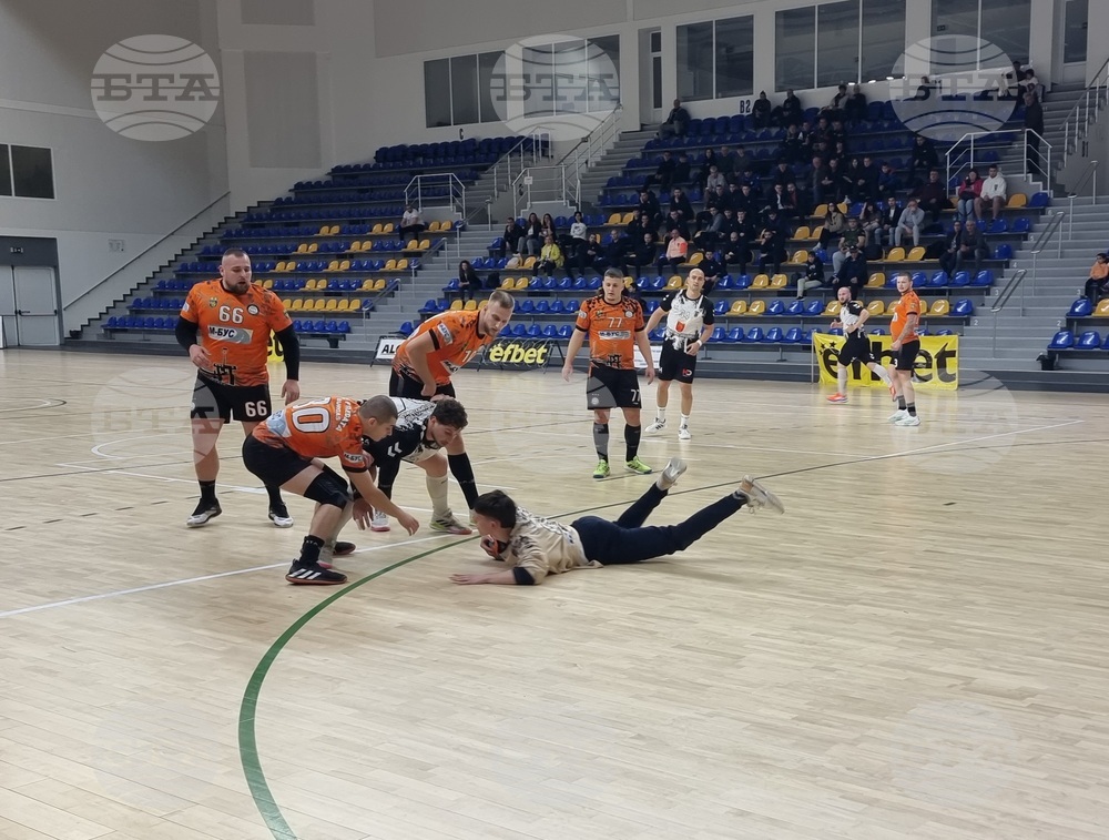 Шумен - хандбал - Локомотив (Горна Оряховица) - Фрегата (Бургас) - полуфинал