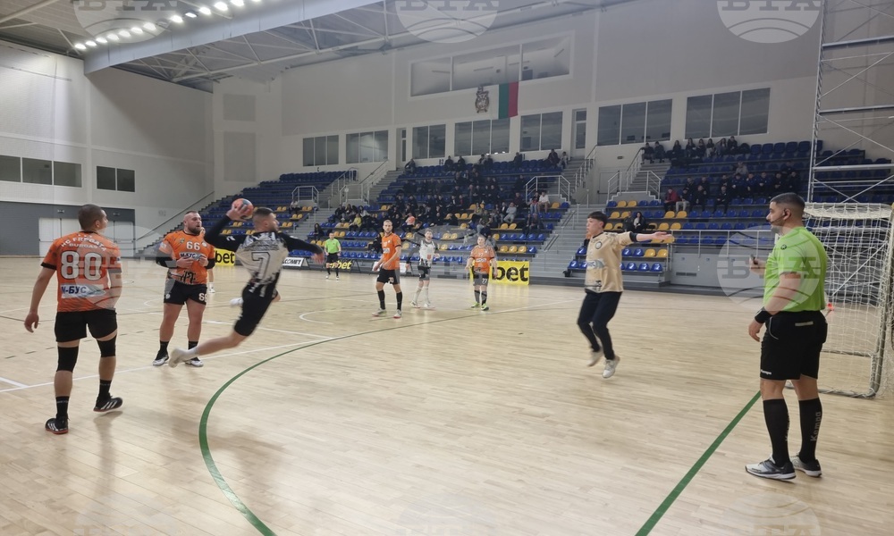 Шумен - хандбал - Локомотив (Горна Оряховица) - Фрегата (Бургас) - полуфинал