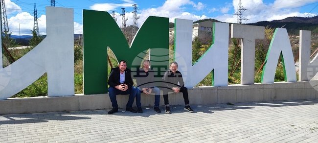 Необходимостта от по-добра комуникация между институции и граждани беше обсъдена на среща на „Има такъв народ“ с жители на Симитли