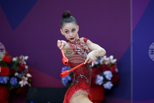 Алекса Рашева завоюва златните медали на всичките четири финала на отделните уреди на турнир по художествена гимнастика в Испания