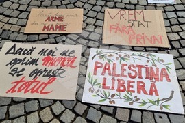 Румъния - акция в Букурещ под надслов „Протест срещу войната - казваме „не“ на съучастието на Румъния в империалистическата война, започната от САЩ и Израел“