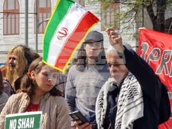 Румъния - акция в Букурещ под надслов „Протест срещу войната - казваме „не“ на съучастието на Румъния в империалистическата война, започната от САЩ и Израел“