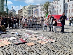 Румъния - акция в Букурещ под надслов „Протест срещу войната - казваме „не“ на съучастието на Румъния в империалистическата война, започната от САЩ и Израел“