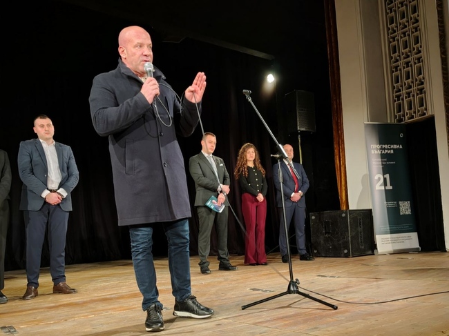 България трябва да поеме по пътя на прогресивното развитие още сега, заяви Енчо Керязов от „Прогресивна България“ в Елхово