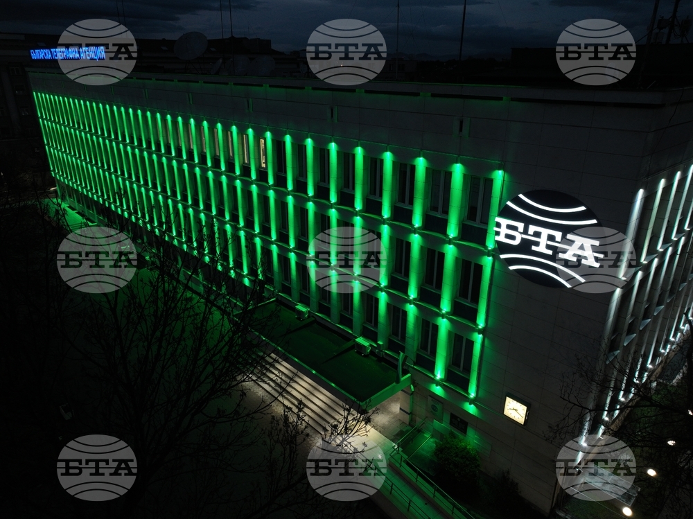 Българска телеграфна агенция - Цветница - фасада - осветяване